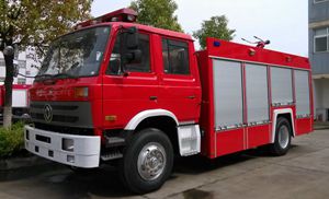 国四东风153水罐消防车（6-7吨）